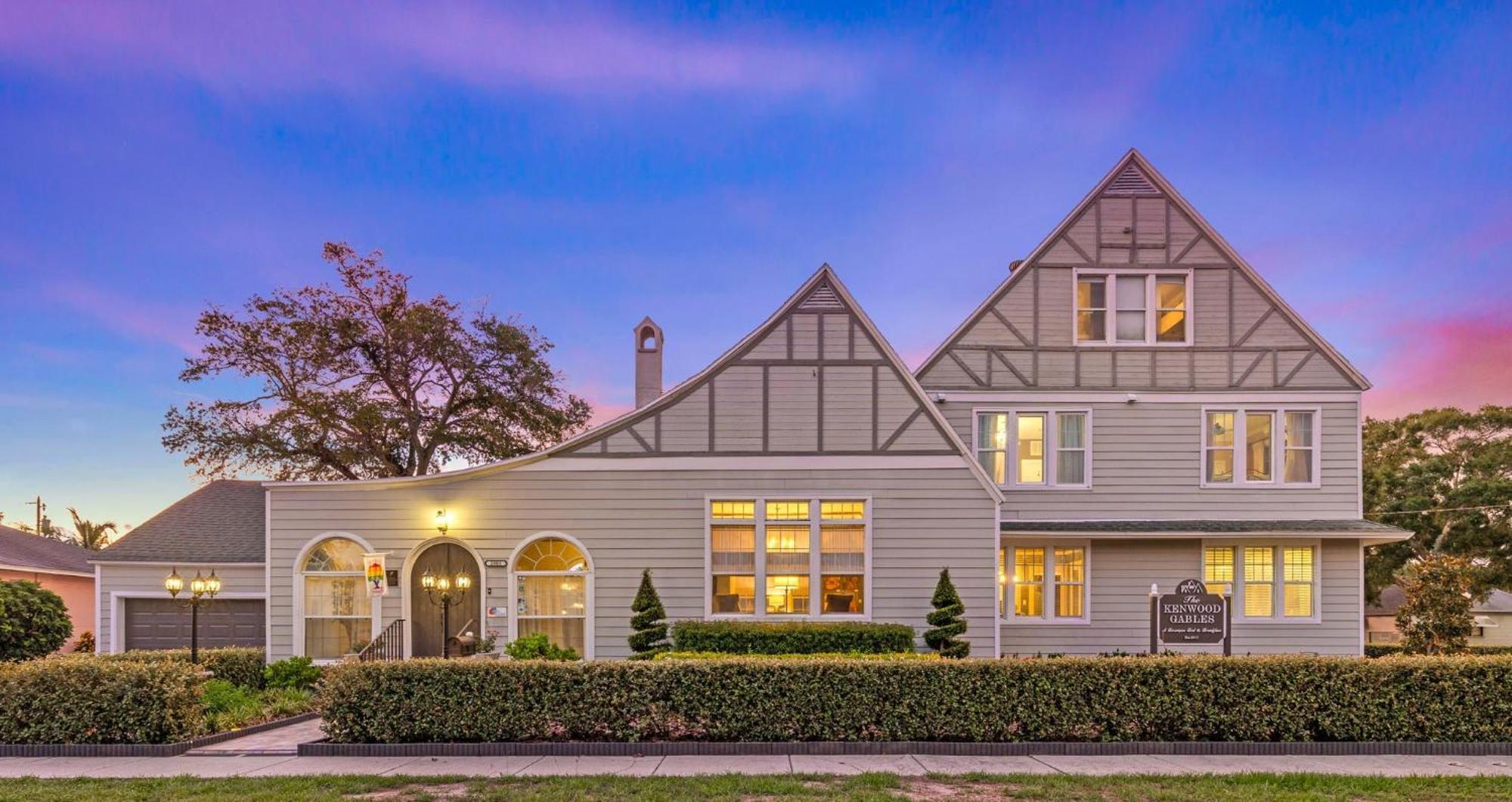 The Kenwood Gables Bed & Breakfast St. Petersburg Ngoại thất bức ảnh