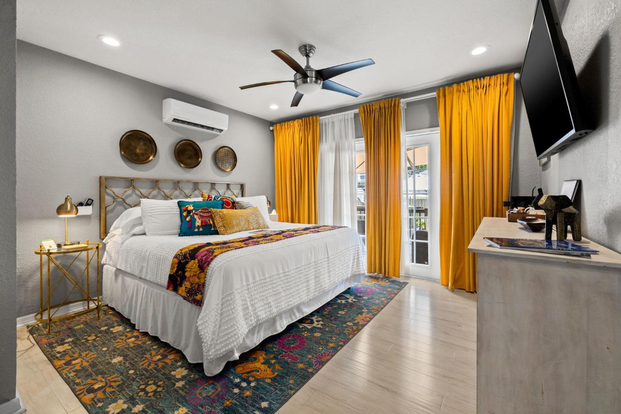 The Kenwood Gables Bed & Breakfast St. Petersburg Ngoại thất bức ảnh
