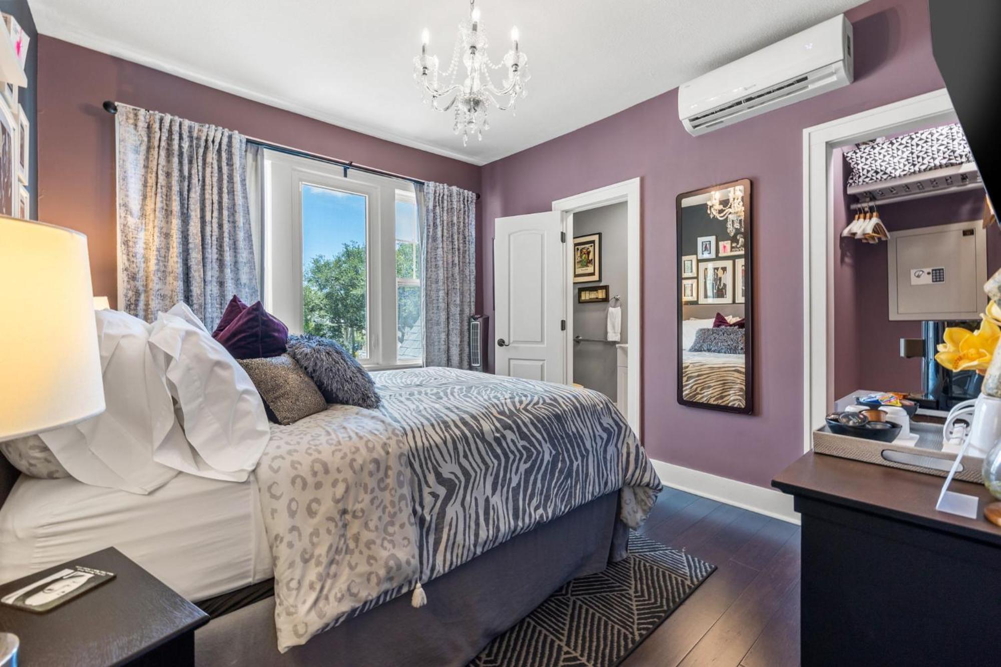 The Kenwood Gables Bed & Breakfast St. Petersburg Ngoại thất bức ảnh